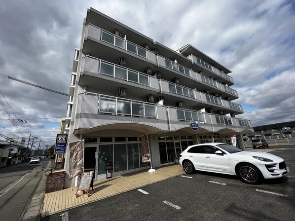 ラ・バレーヌ辻井の物件外観写真